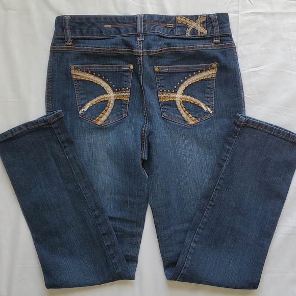 Style & Co Slim Leg Jeans - Picture 5 of 7